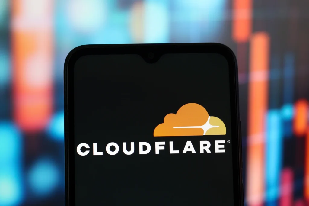 Caída masiva de internet: Cloudflare falla y afecta a millones de usuarios de X, ChatGPT, League Of Legends y más